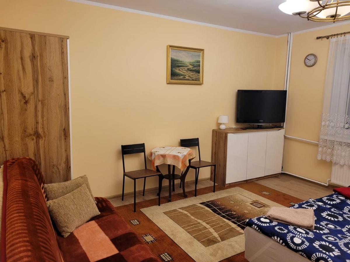 Pokoje Goscinne, Nadmorska 3 Ustka Dış mekan fotoğraf